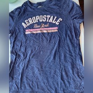 Aeropostale navy blue T-shirt, Size XL